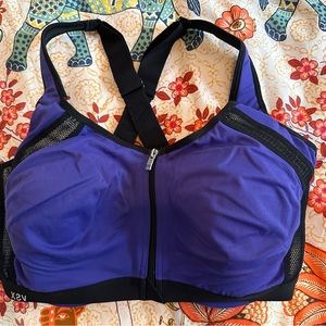 36DDD Victoria’s Secret Unlined Underwire Sports Bra